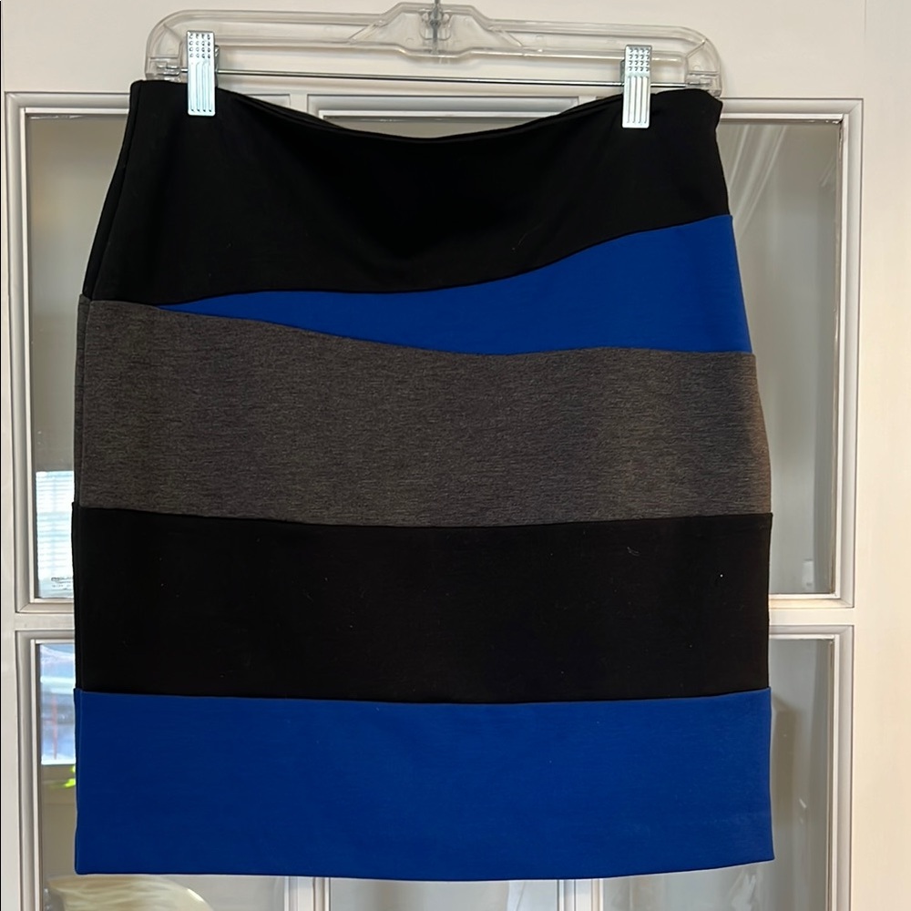 Kenar Black, Blue & Grey Color-Block Pencil Skirt